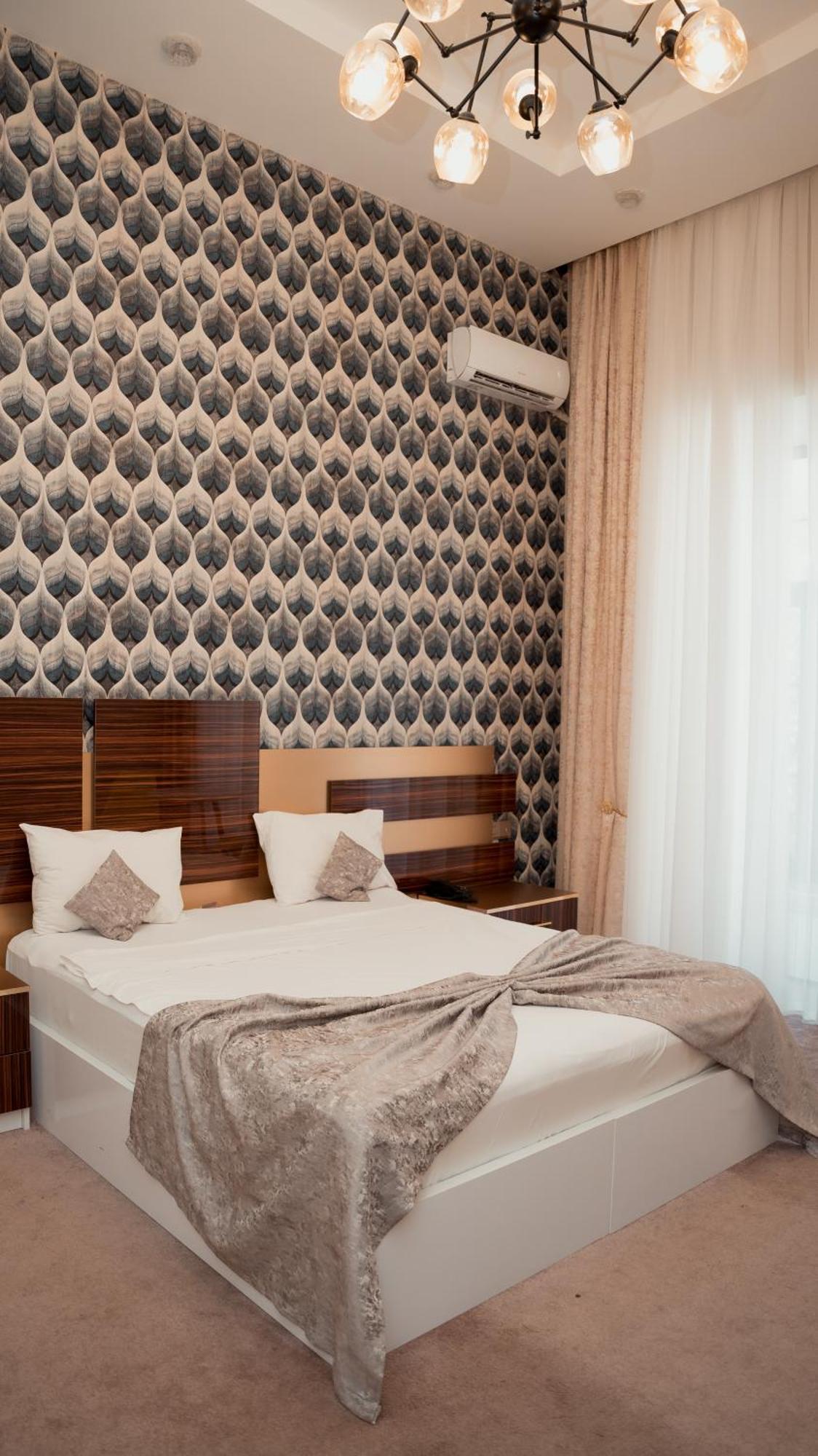 Dionis Hotel Baky Esterno foto